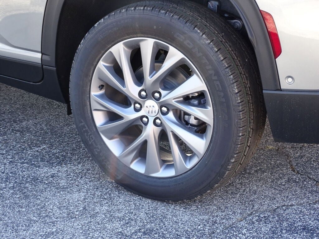 2025 Buick Enclave Preferred photo 19