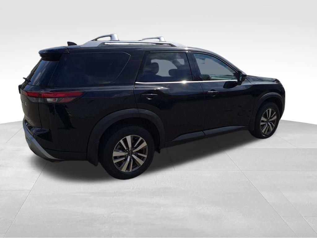 2024 Nissan Pathfinder SL photo 6