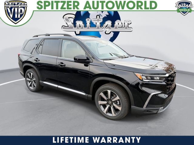 2025 Honda Pilot Touring's photo