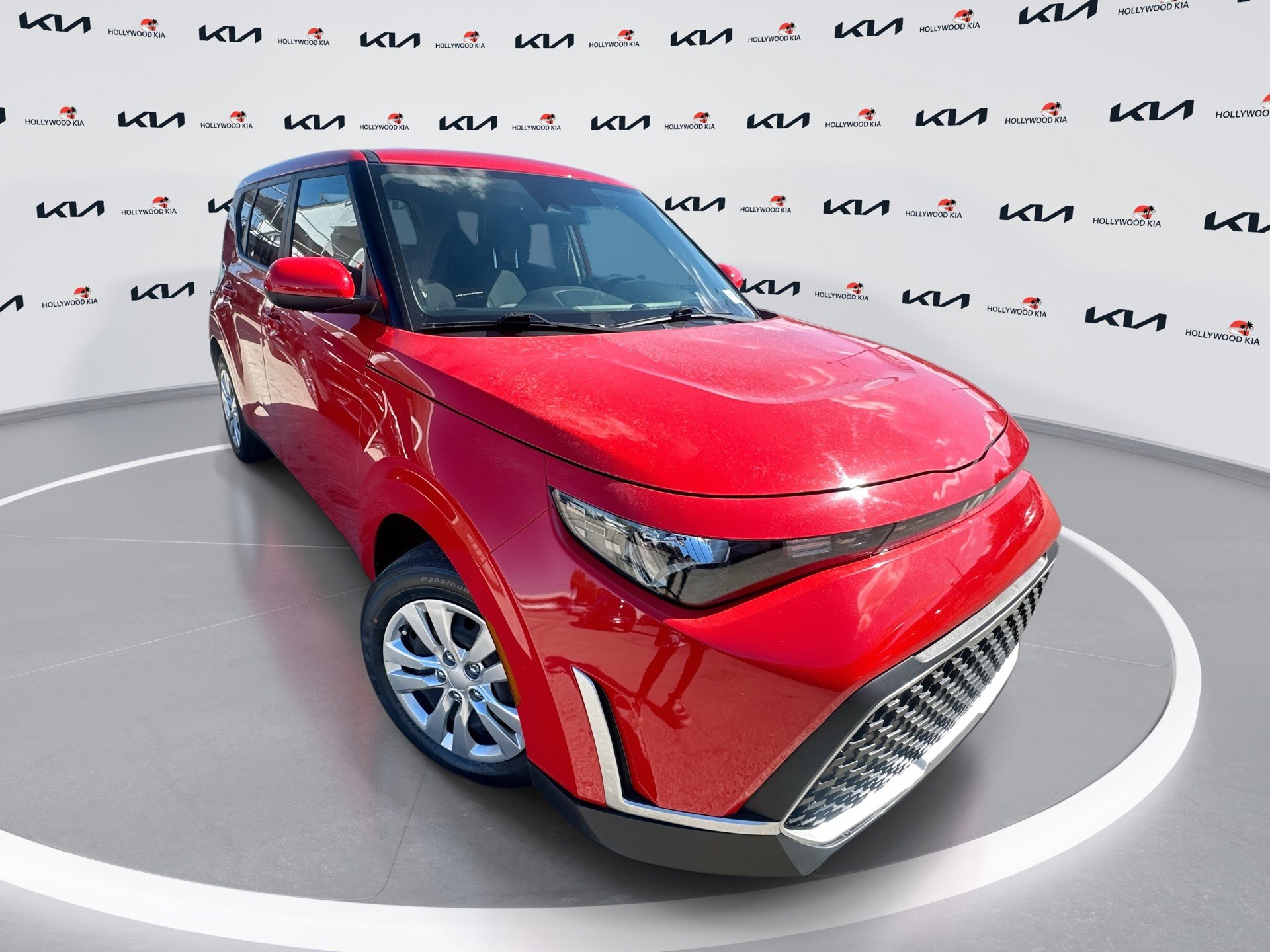 2023 Kia Soul LX's photo