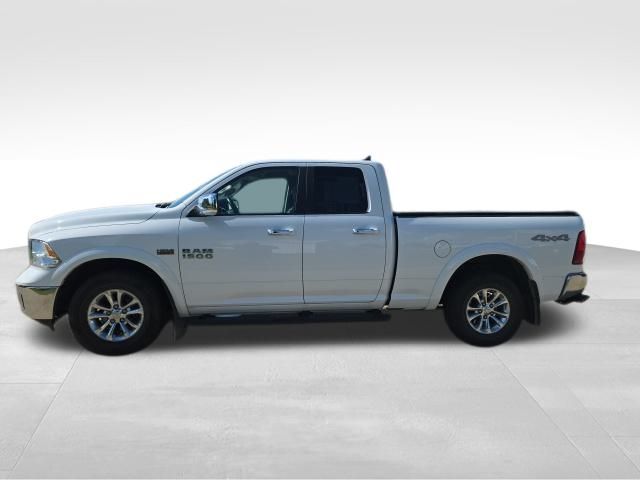 2018 Ram 1500 SLT photo 2