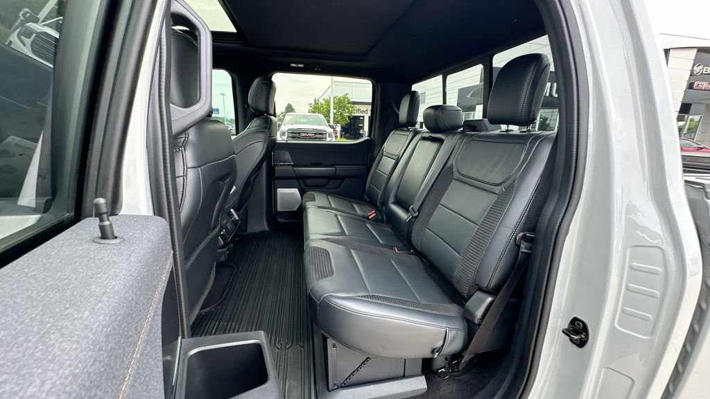 2023 Ford F-150 Raptor photo 25