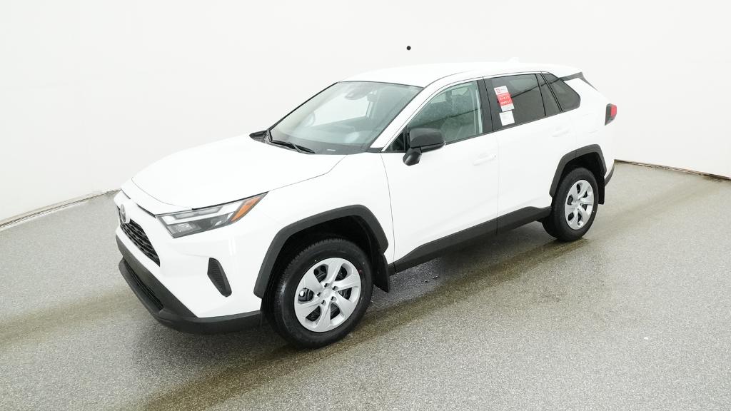 2025 Toyota RAV4 LE's photo