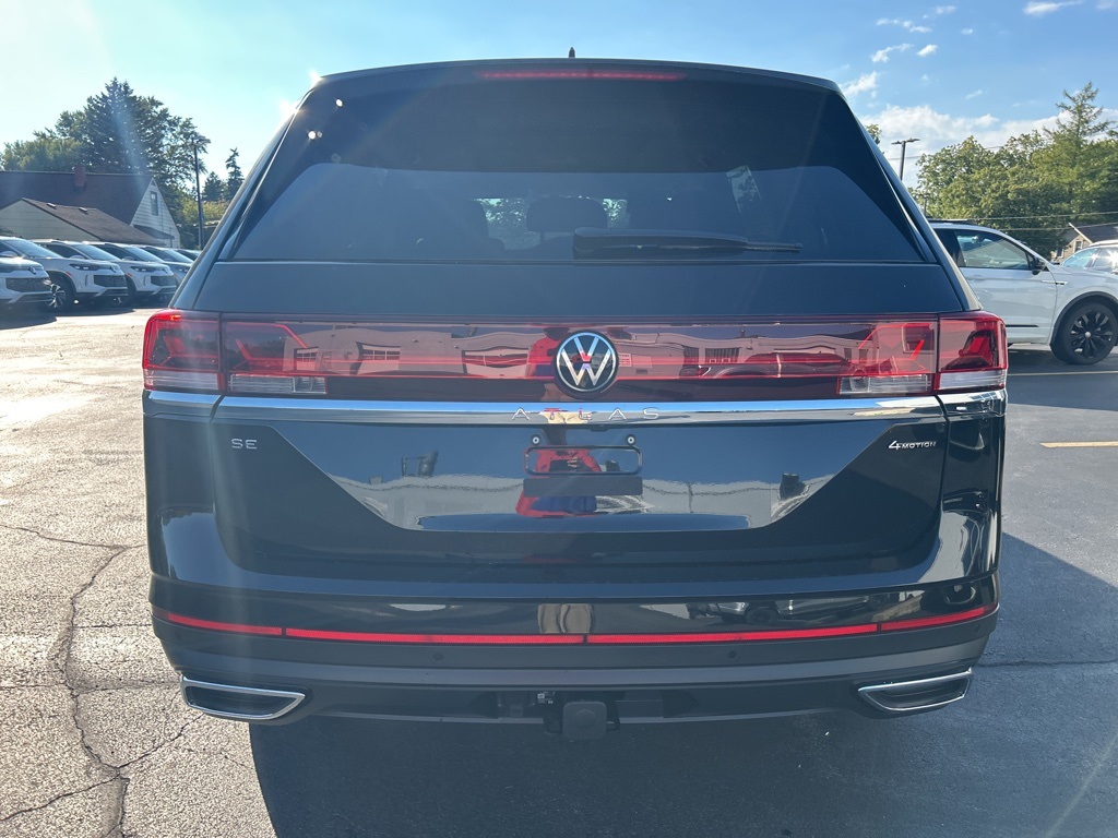 2026 Volkswagen Atlas SE Technology photo 4