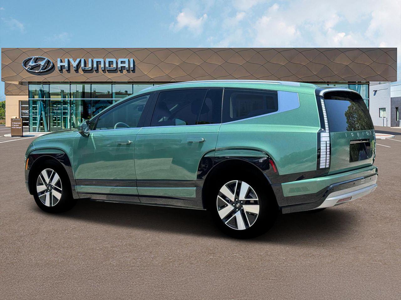 2026 Hyundai Ioniq SEL photo 4