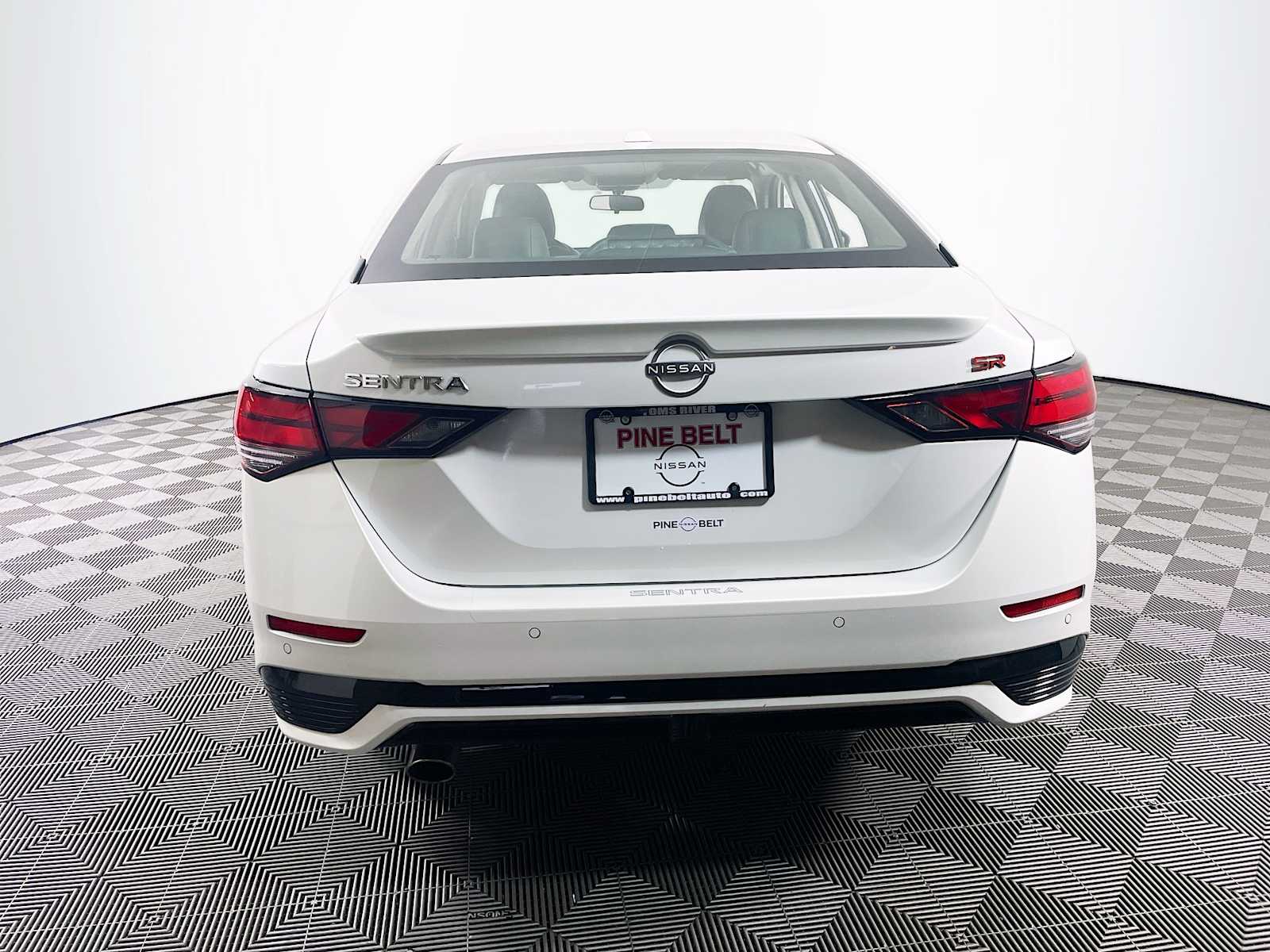2024 Nissan Sentra SR photo 4