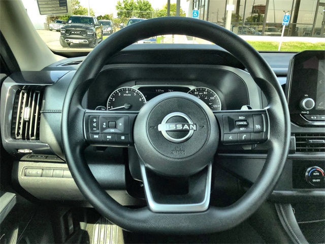 2024 Nissan Pathfinder S photo 5