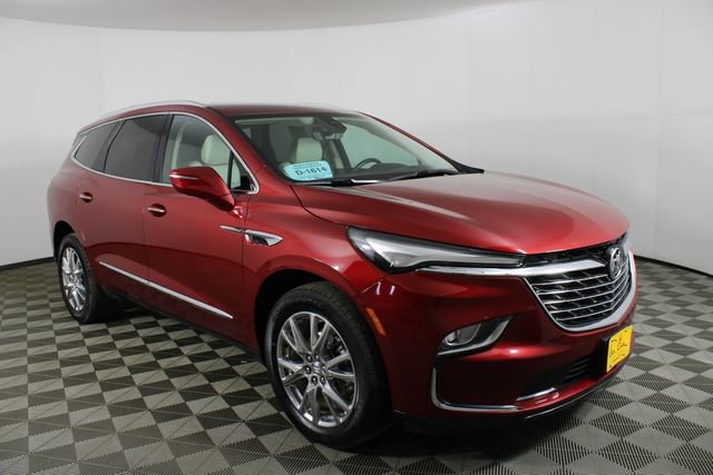 2023 Buick Enclave Premium's photo
