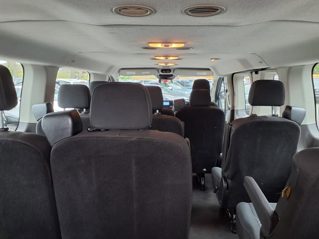 2020 Ford Transit Passenger XLT photo 10