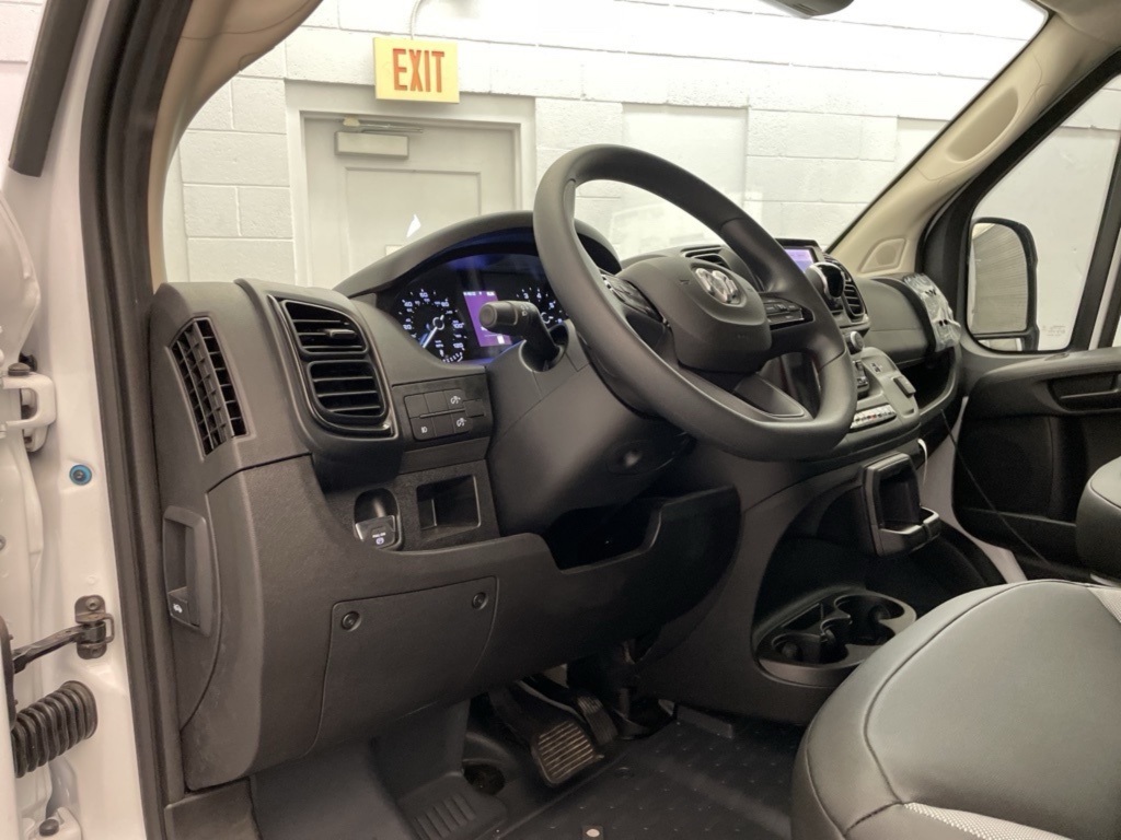 2026 Ram 3500 Tradesman photo 9