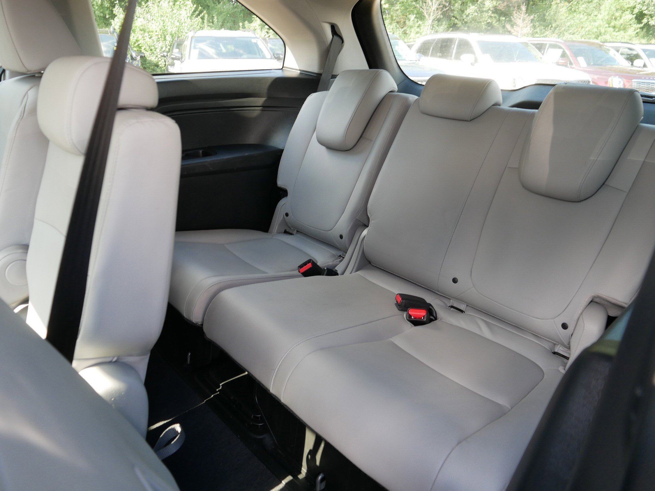 2018 Honda Odyssey EX-L photo 35