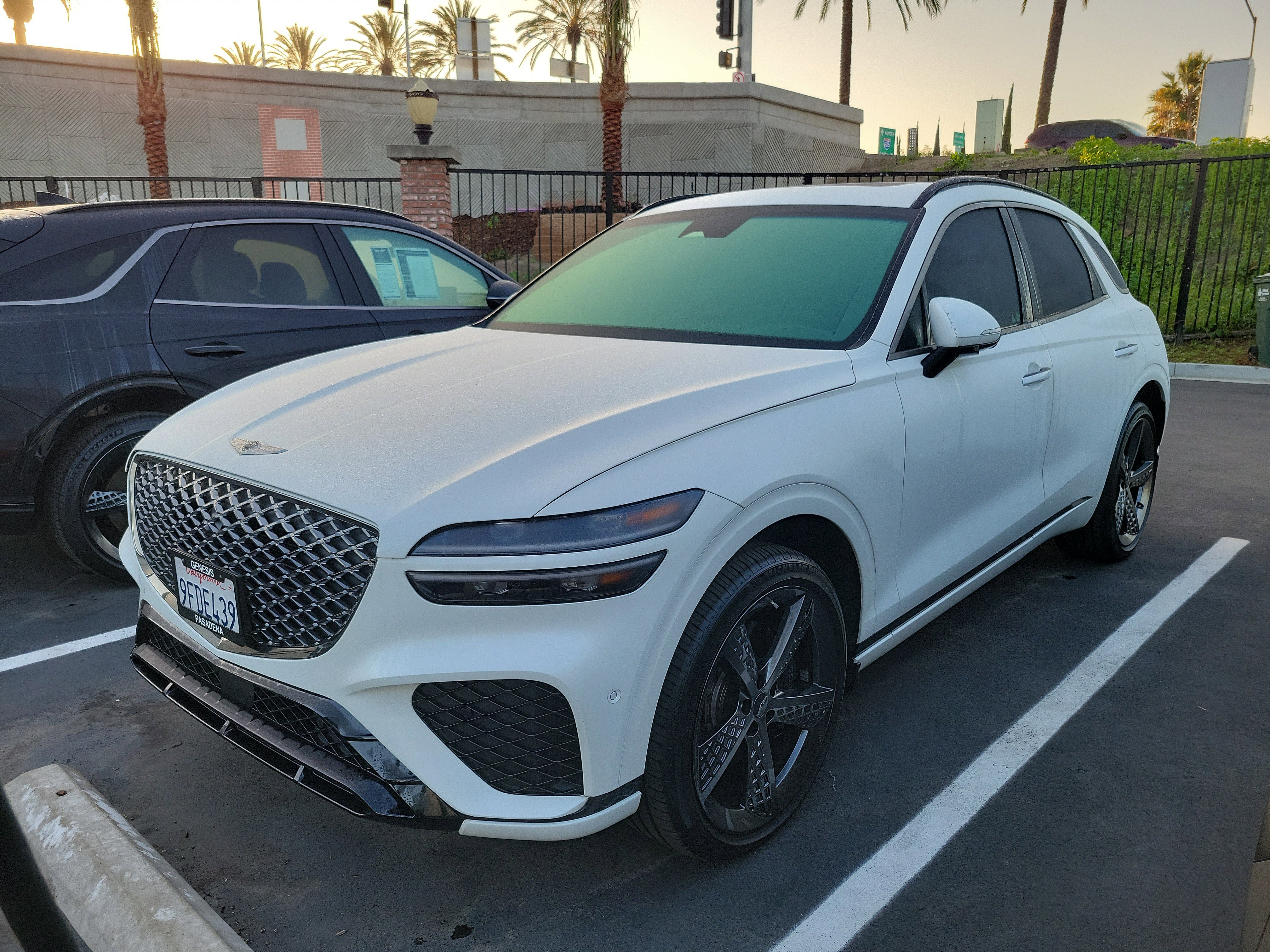 2023 GENESIS GV70 Standard
