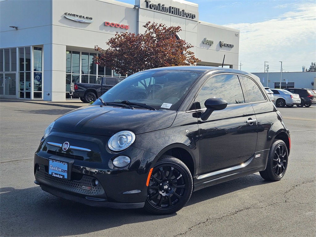 Used 2013 FIAT 500e Battery Electric with VIN 3C3CFFGEXDT740300 for sale in Hillsboro, OR