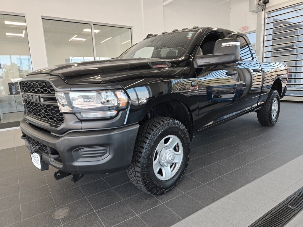 2024 Ram 2500 Tradesman photo 2