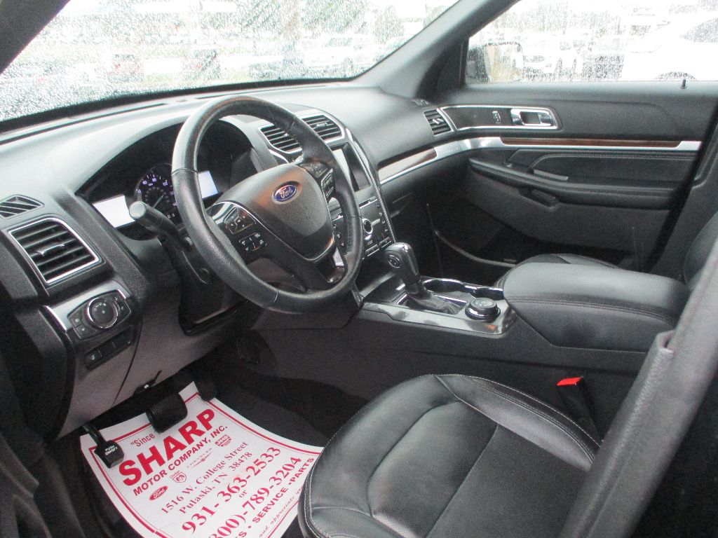 2018 Ford Explorer Limited photo 3