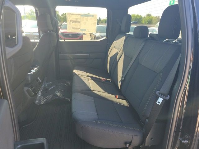2025 Ford F-150 STX photo 13