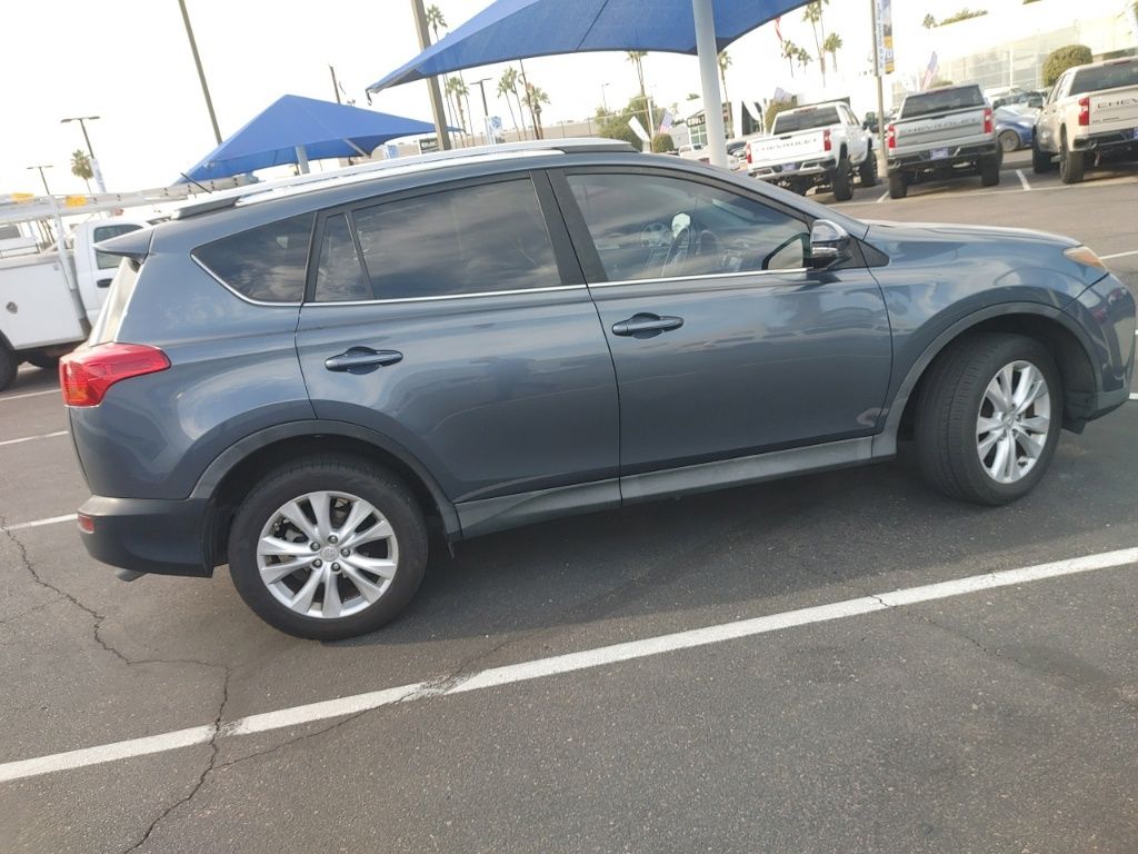 2013 Toyota RAV4 Limited photo 4