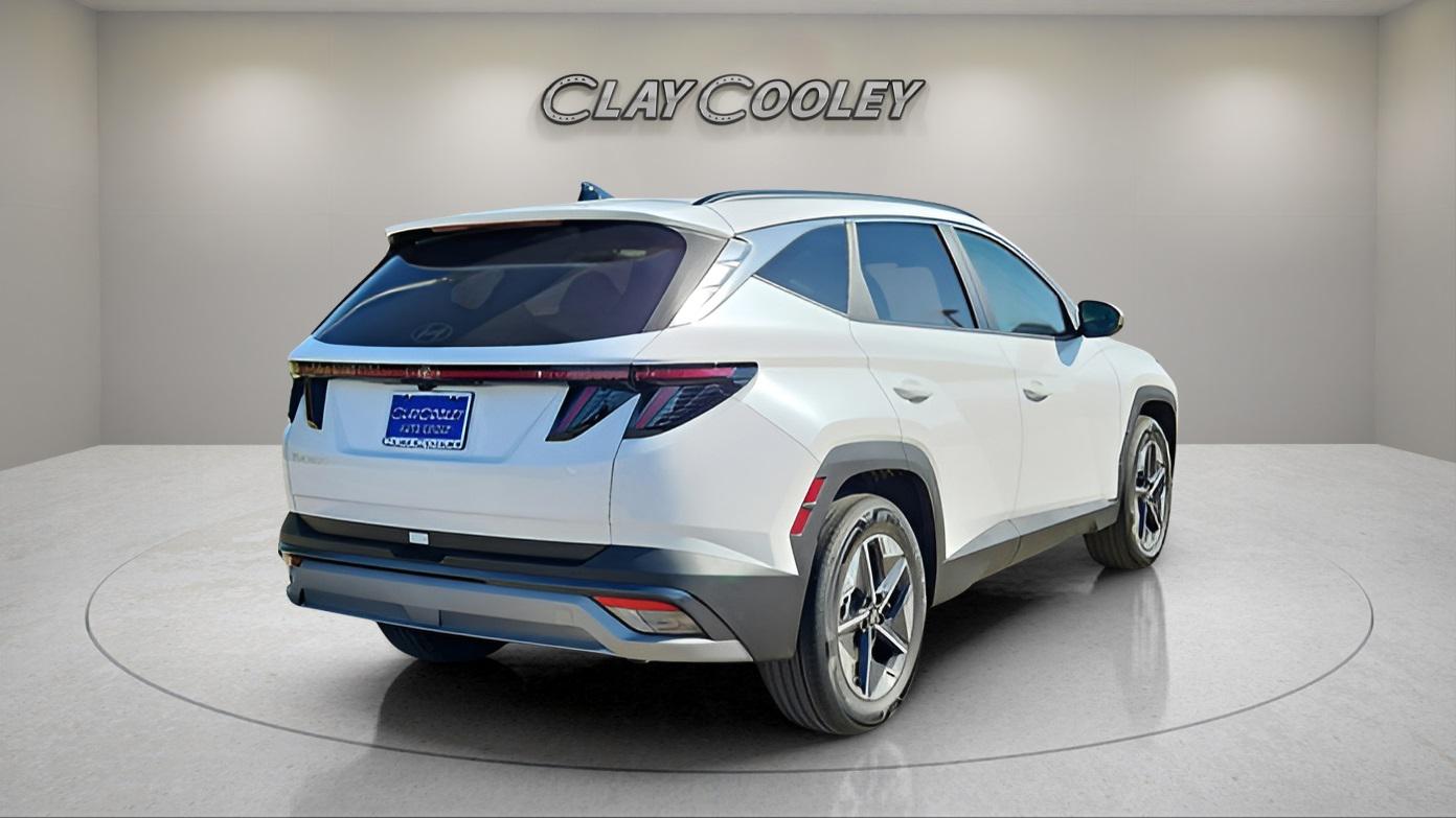 2025 Hyundai Tucson SEL Convenience photo 2