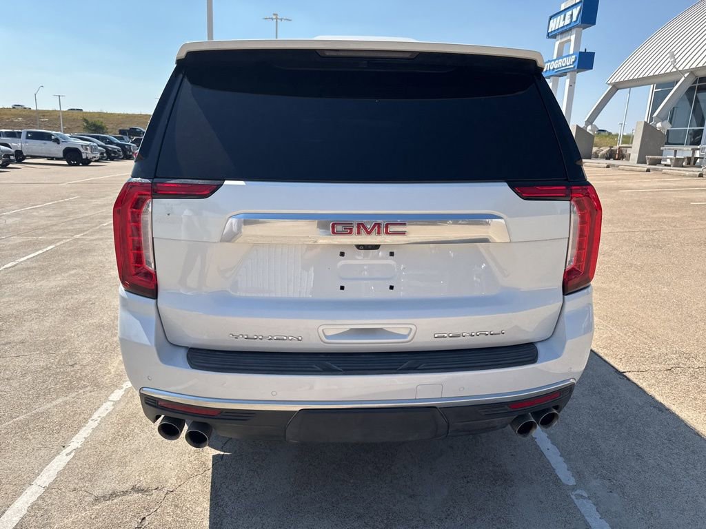 2021 Gmc Yukon XL Denali photo 4
