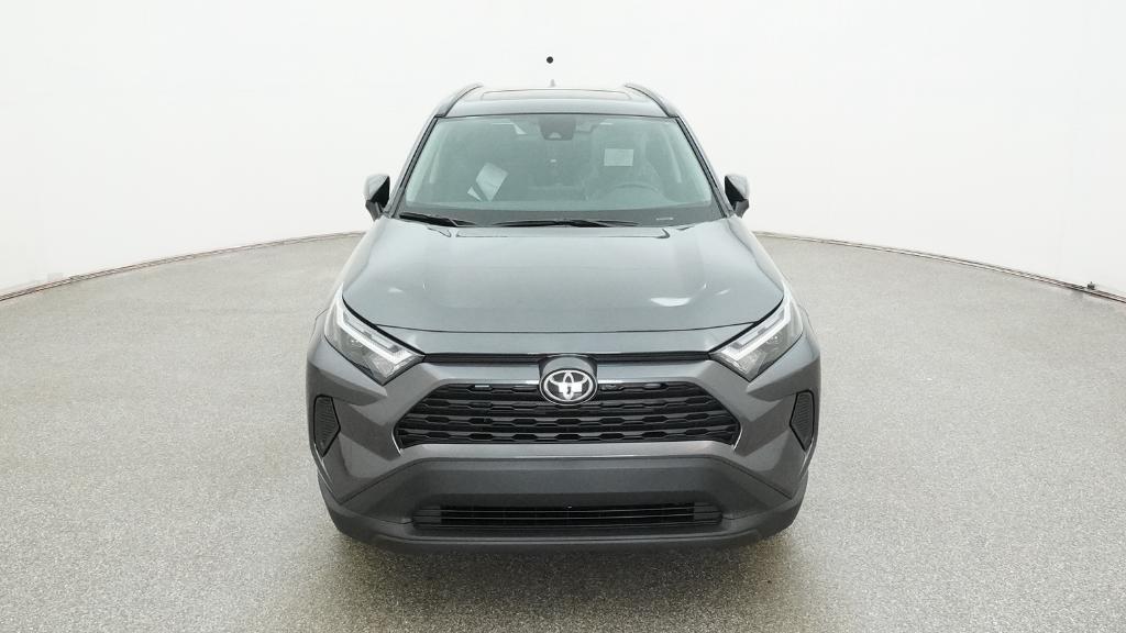 2025 Toyota RAV4 Hybrid XLE photo 2