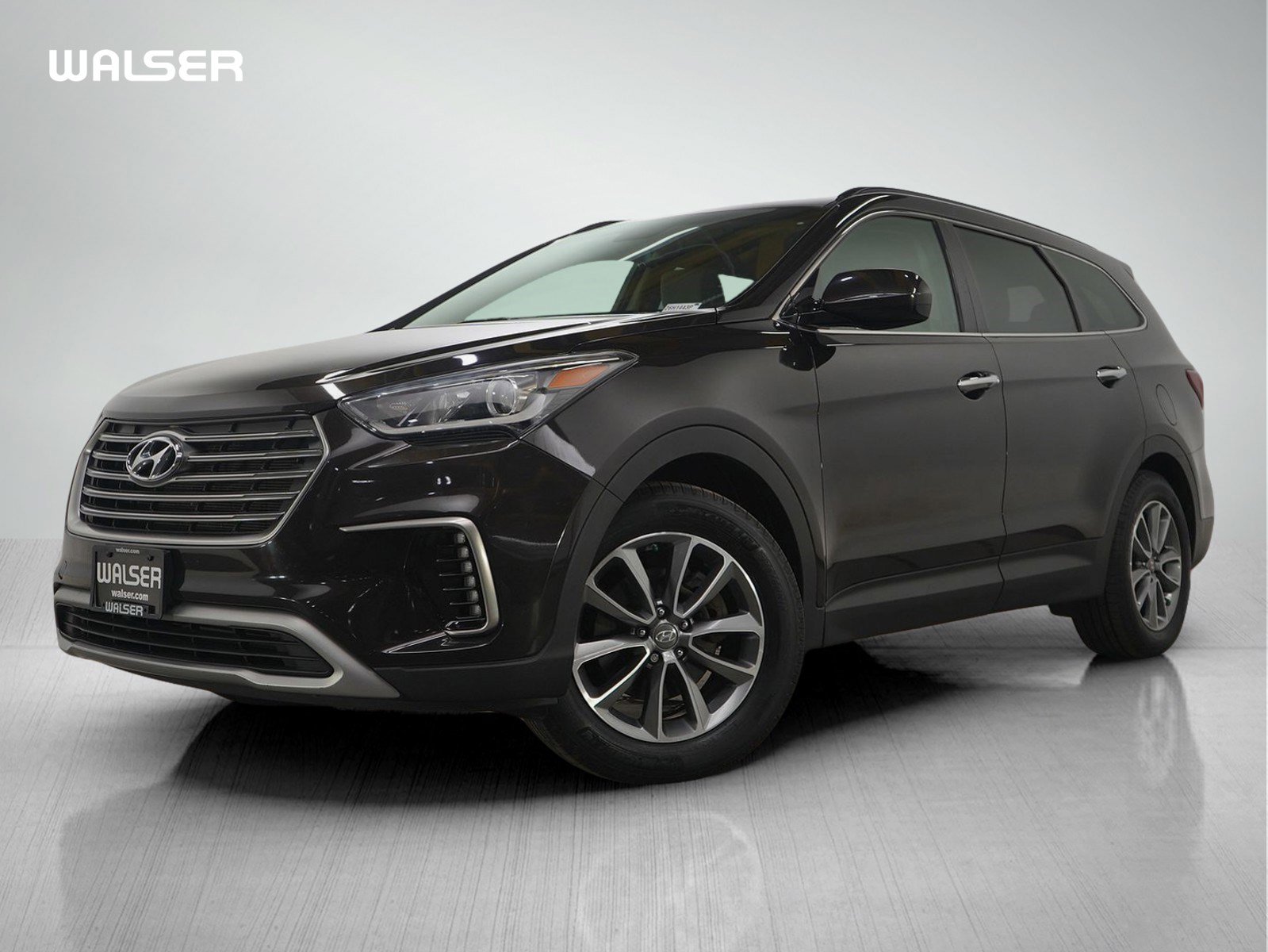 2018 Hyundai Santa Fe SE's photo