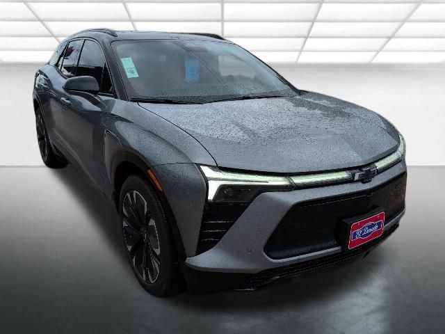 2026 Chevrolet Blazer EV RS's photo