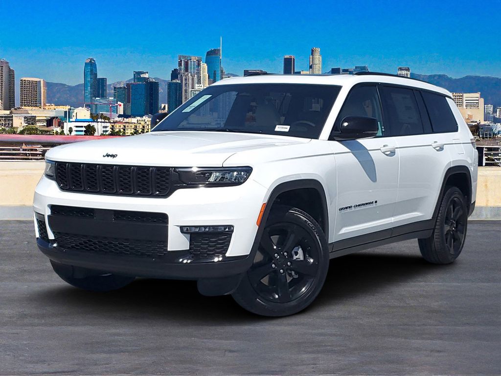 2025 Jeep Grand Cherokee Limited photo 2