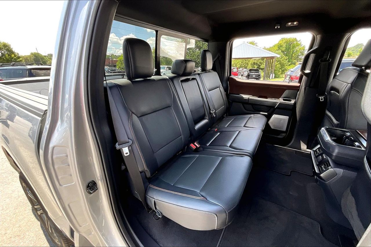 2023 Ford F-150 Lariat photo 21