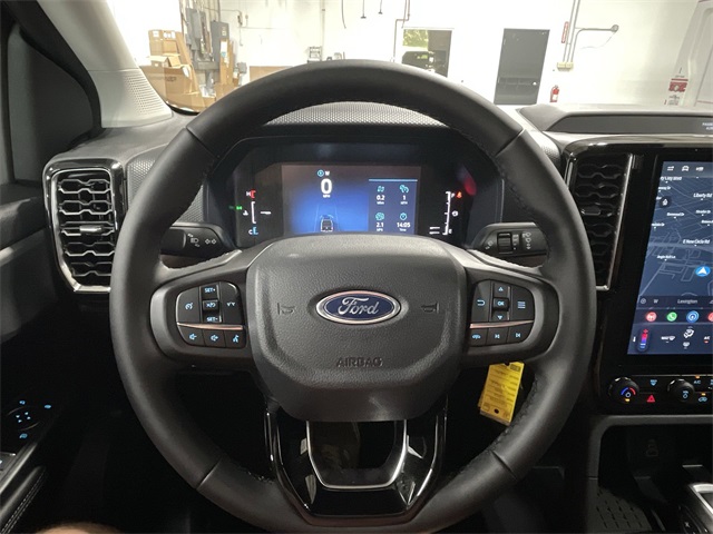 2025 Ford Ranger XLT photo 14