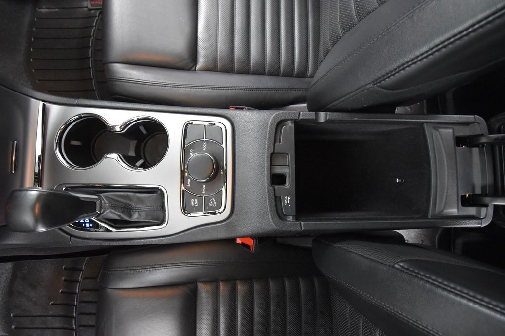 2020 Jeep Grand Cherokee Limited X photo 28