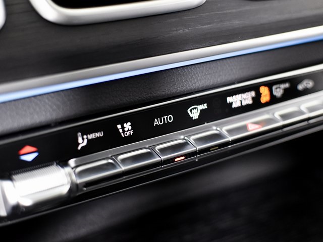 2026 Mercedes Benz GLS 450 4MATIC photo 21