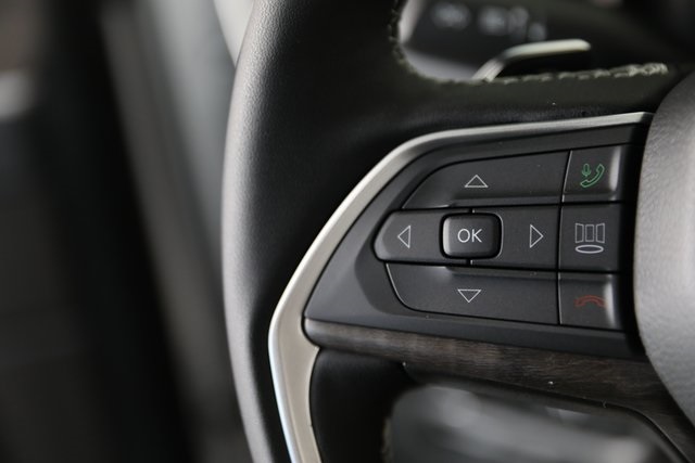 2025 Jeep Grand Cherokee Limited photo 4