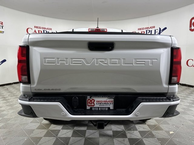 2025 Chevrolet Colorado Work Truck LT photo 6
