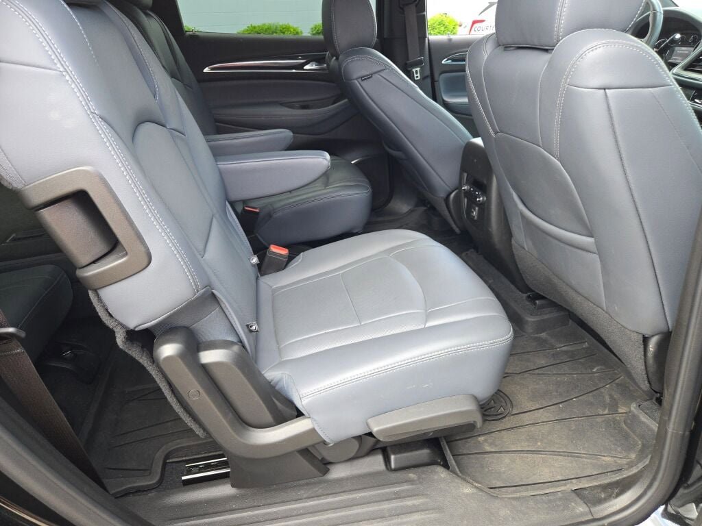 2024 Buick Enclave Essence photo 11