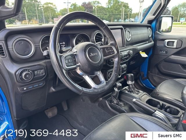2022 Jeep Wrangler 4xe Unlimited Sahara photo 3