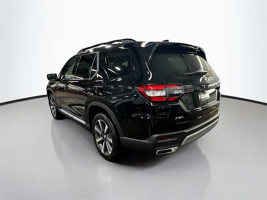 2025 Honda Pilot Elite photo 4