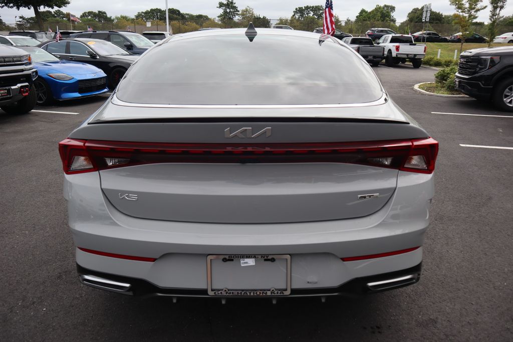 2023 Kia K5 GT-Line photo 4