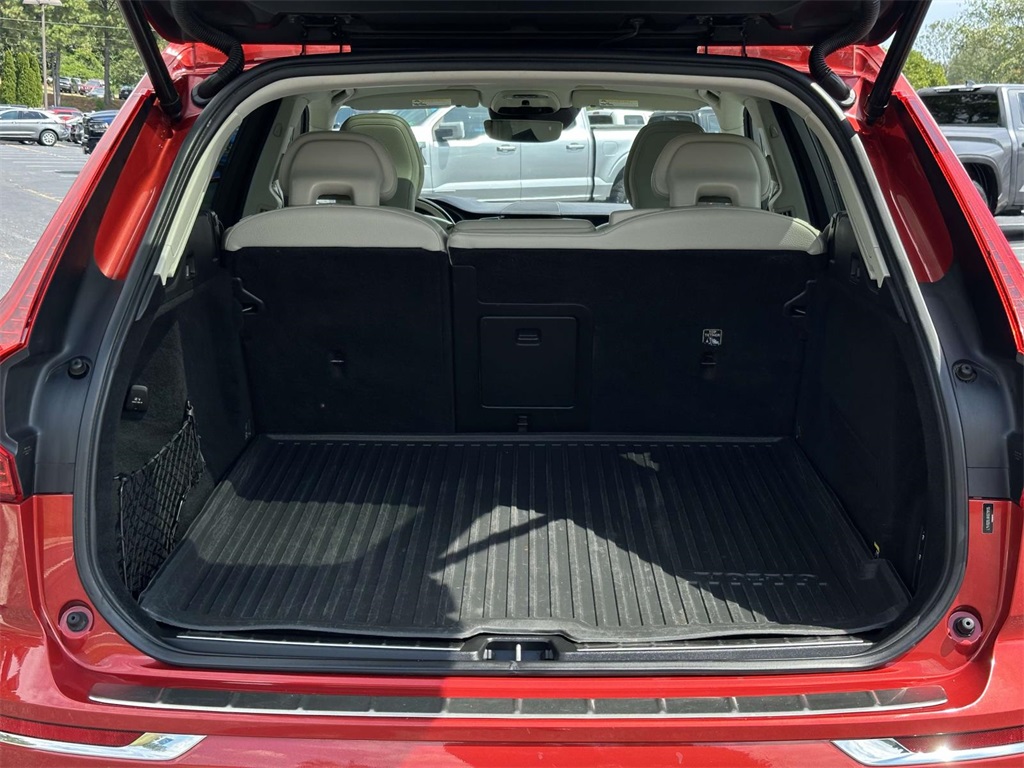 2019 Volvo XC60 T5 Inscription photo 13