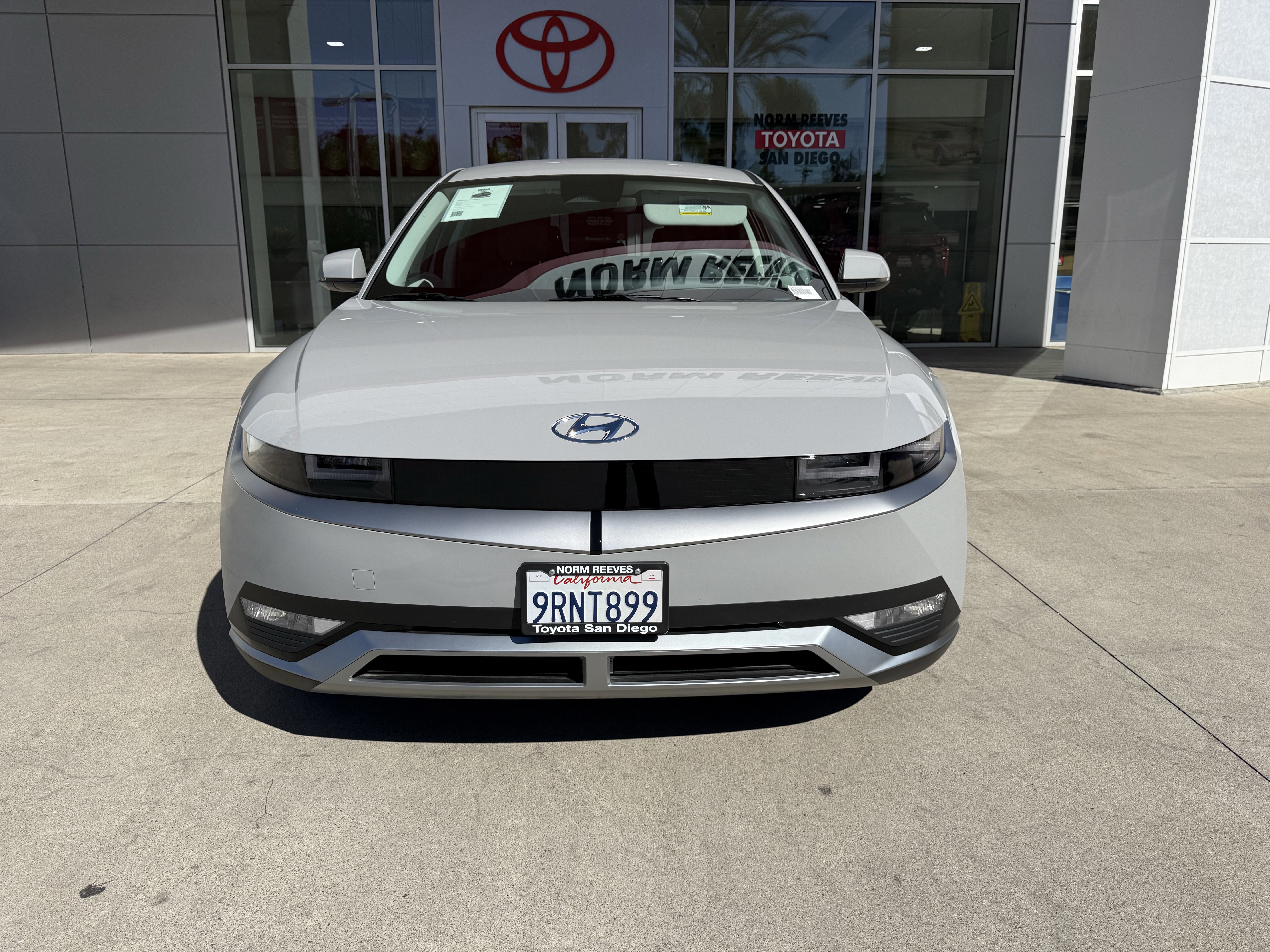 Used 2024 Hyundai IONIQ 5 SE with VIN KM8KM4DE5RU307739 for sale in San Diego, CA