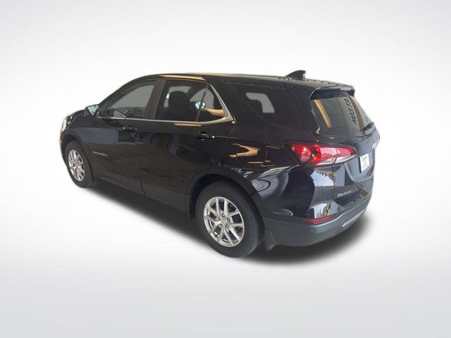 2022 Chevrolet Equinox LT photo 3