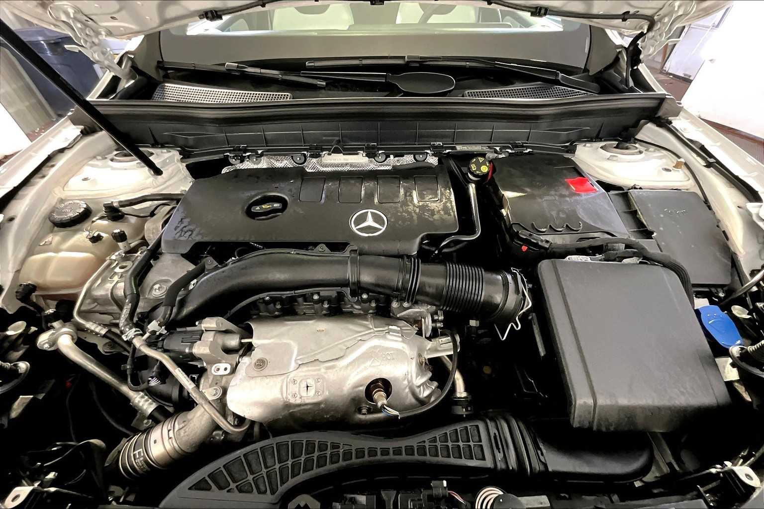 2022 Mercedes Benz GLB 250 4MATIC photo 29