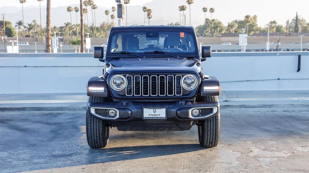 2024 Jeep Wrangler Sahara photo 2