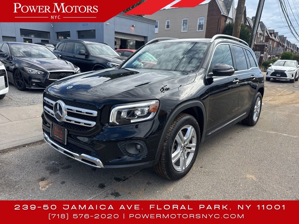 2022 Mercedes-Benz GLB Base