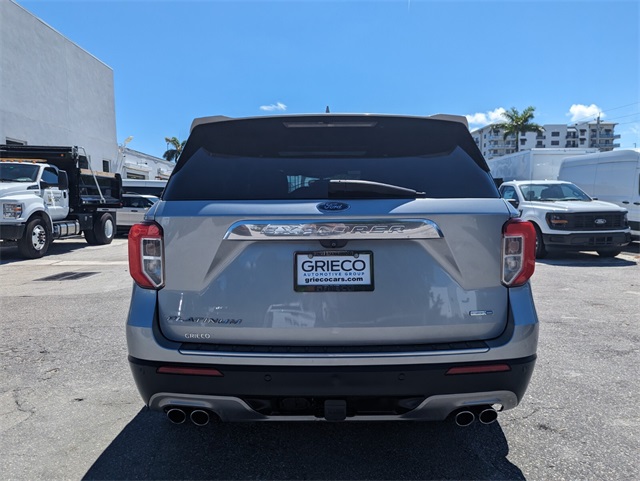 2020 Ford Explorer Platinum photo 10