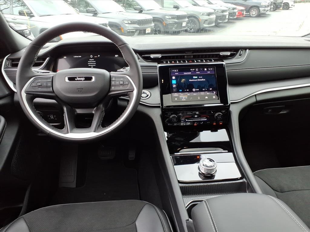 2025 Jeep Grand Cherokee Altitude X photo 12