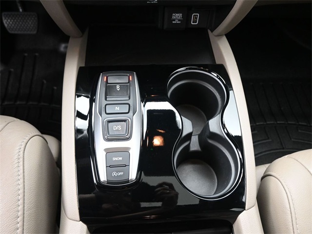 2019 Honda Pilot Touring photo 4