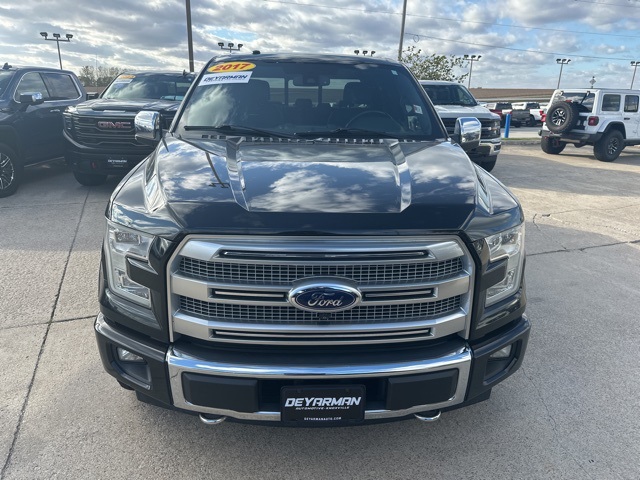 2017 Ford F-150 Platinum photo 2