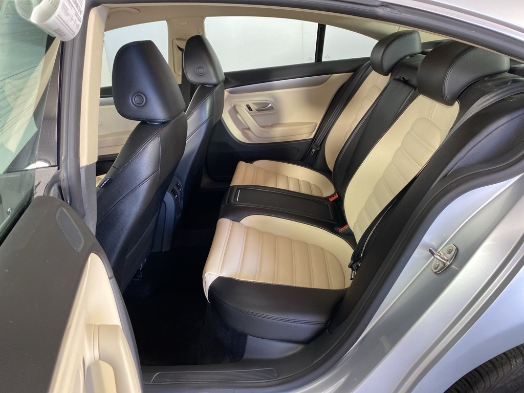 2012 Volkswagen CC Sport photo 19