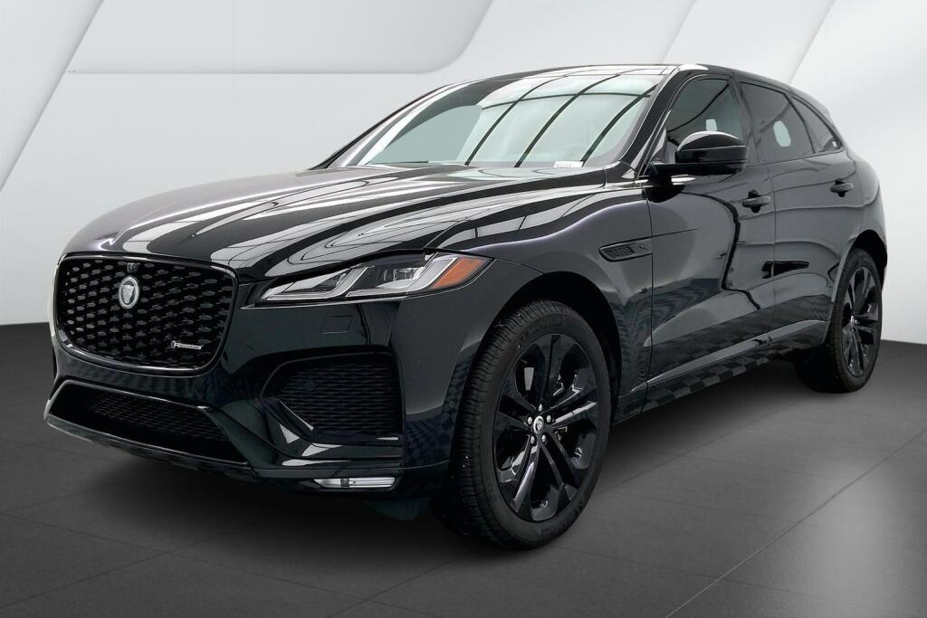 2025 Jaguar F-PACE R-Dynamic S
