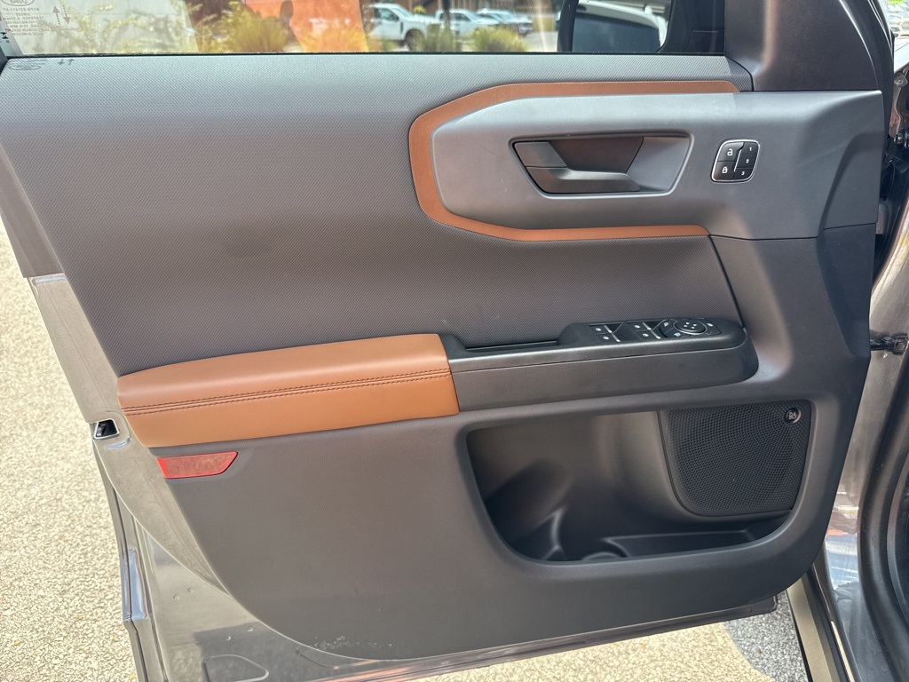 2023 Ford Bronco Sport Outer Banks photo 8